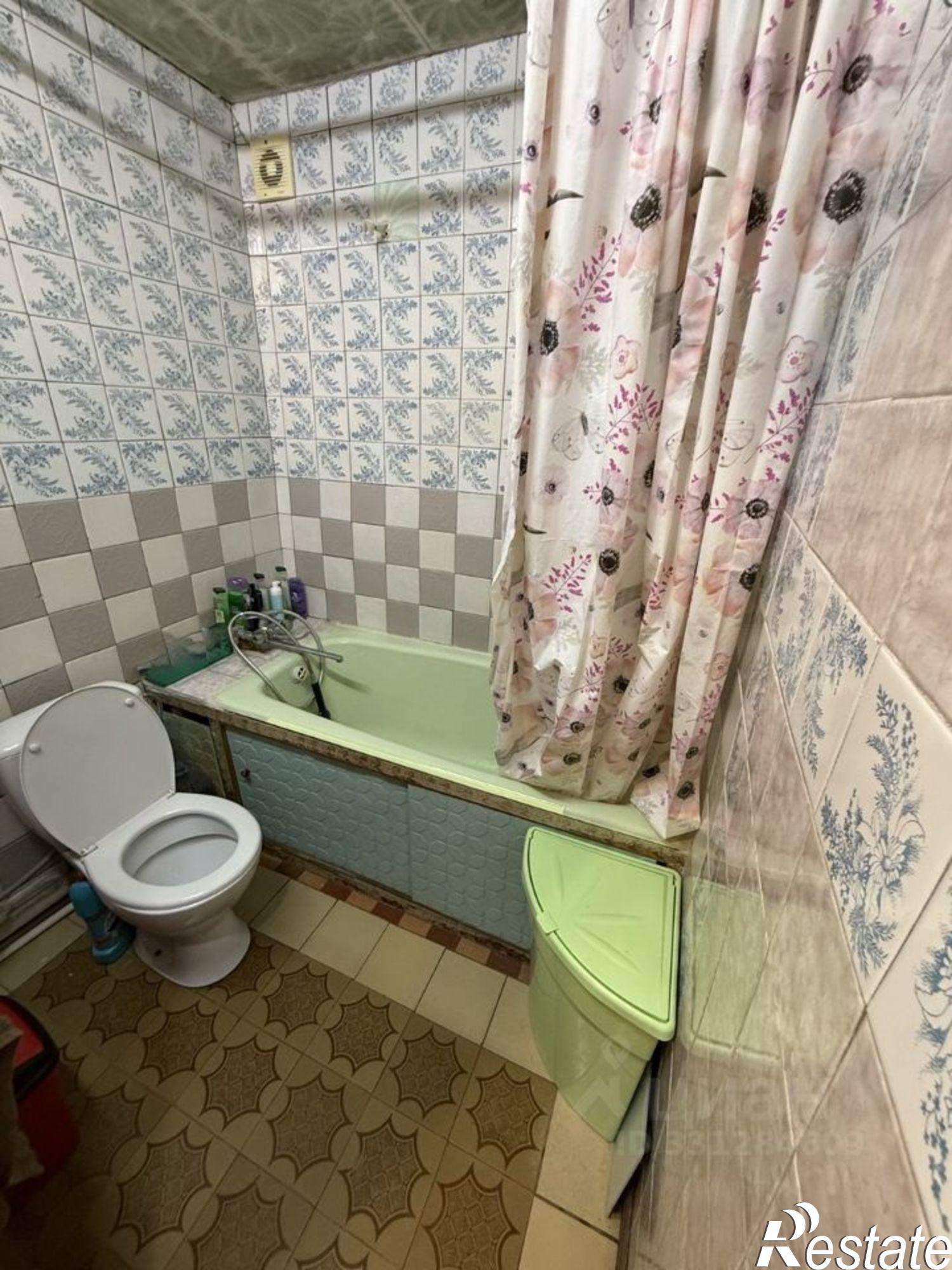 Купить дачу, дом, коттедж за 10 000 000 рублей на улица Туристов, 107