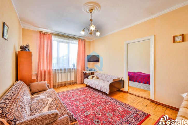 2-комн квартира улица Крылова, 1,  д. 1
