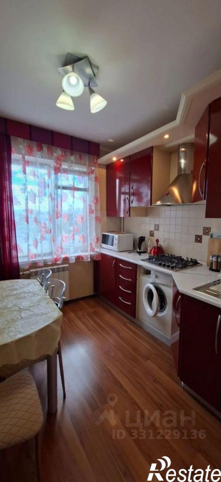 2-комн квартира проспект Победы, 62,  д. 62