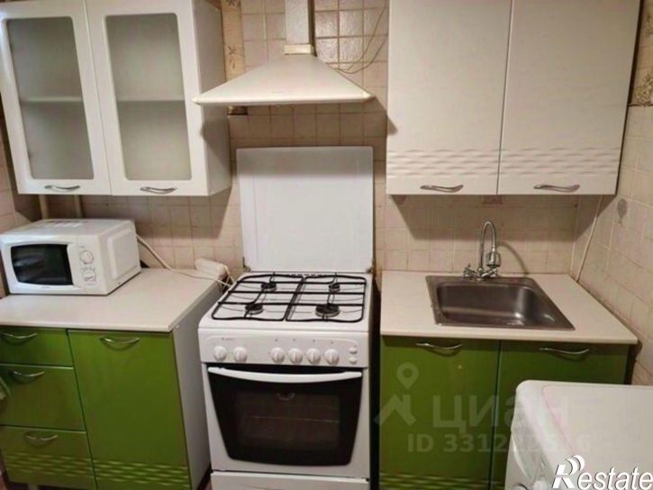 3-комн квартира Железнодорожный тупик, 3,  д. 3