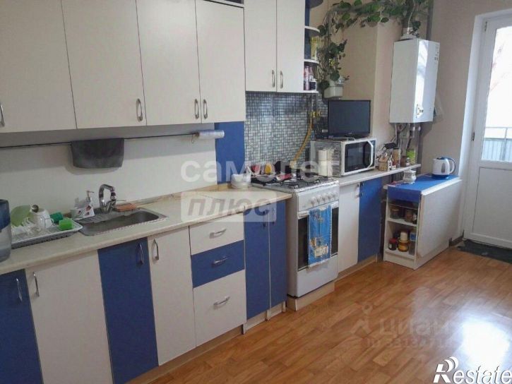 3-комн квартира Индустриальная улица, 28к1,  д. 28к1