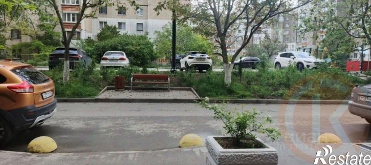 3-комн квартира Балаклавская улица, 105,  д. 105