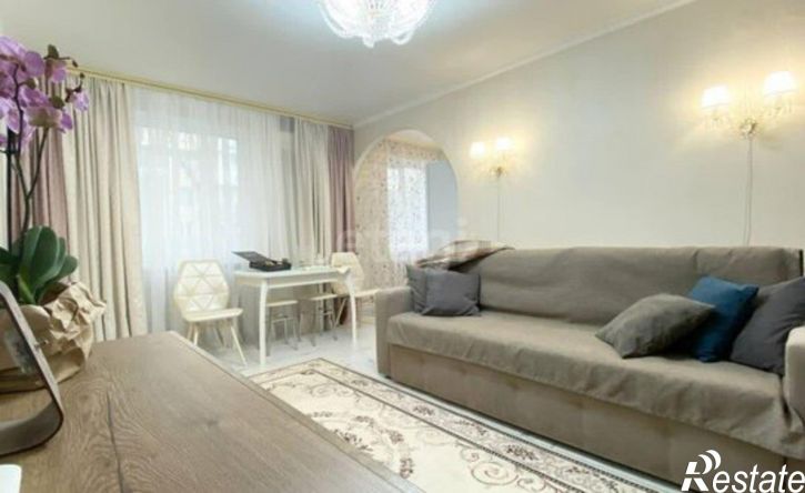 2-комн квартира проспект Кирова, 12,  д. 12