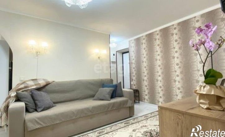 2-комн квартира проспект Кирова, 12,  д. 12