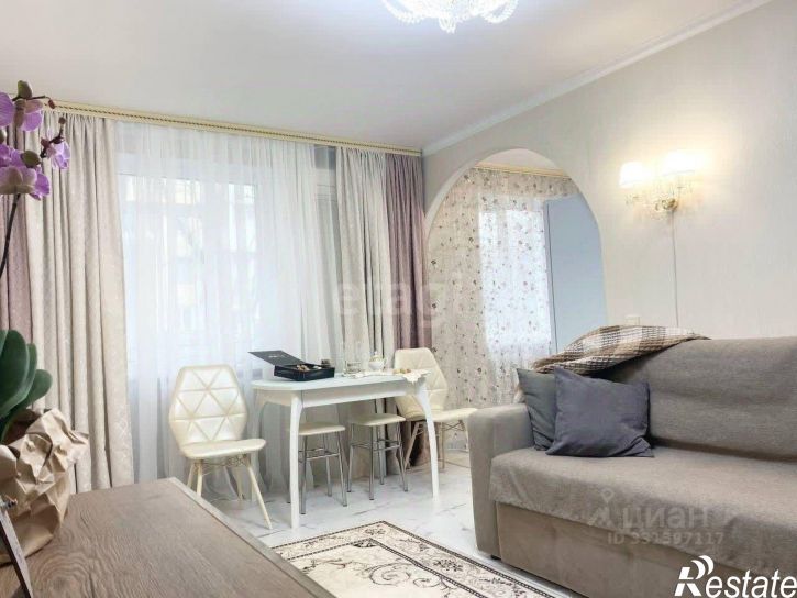 2-комн квартира проспект Кирова, 34,  д. 34