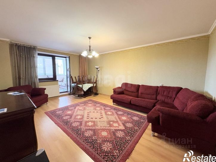 3-комн квартира ул Залесская, 44,  д. 44