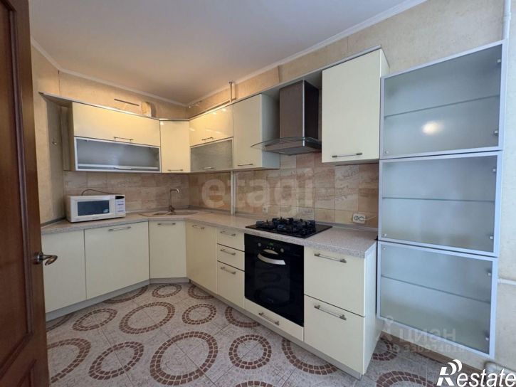 3-комн квартира ул Залесская, 44,  д. 44