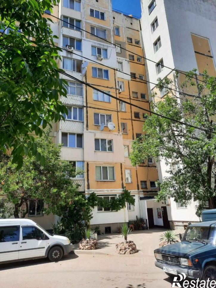 3-комн квартира пр-кт Победы, 216,  д. 216