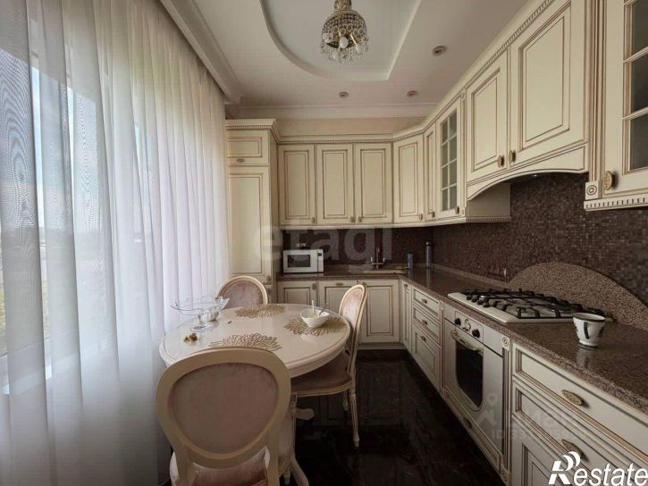3-комн квартира ул Интернациональная, 25/126,  д. 25/126