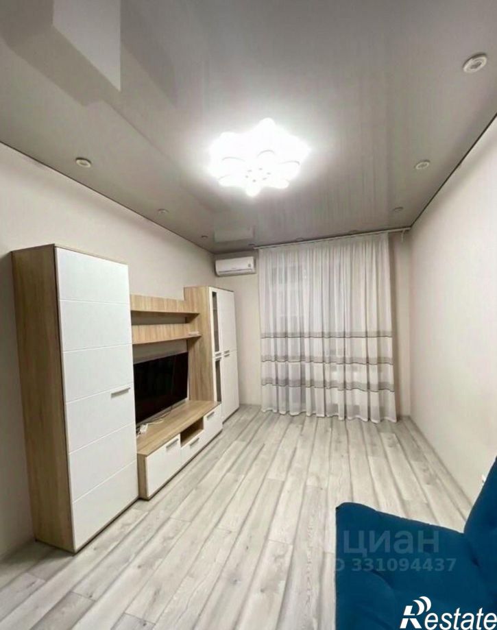 1-комн квартира улица Крымской Весны, 1 к2,  д. 1 к2