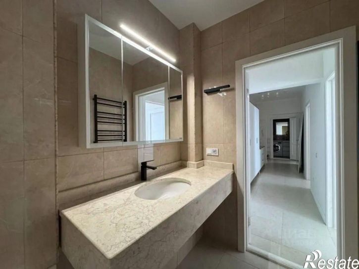 2-комн квартира Проспект Александра Суворова, 1,  д. 1