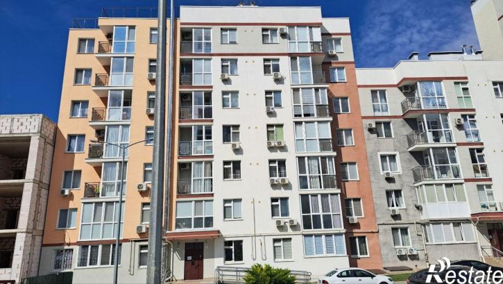 3-комн квартира улица Батурина, 101,  д. 101