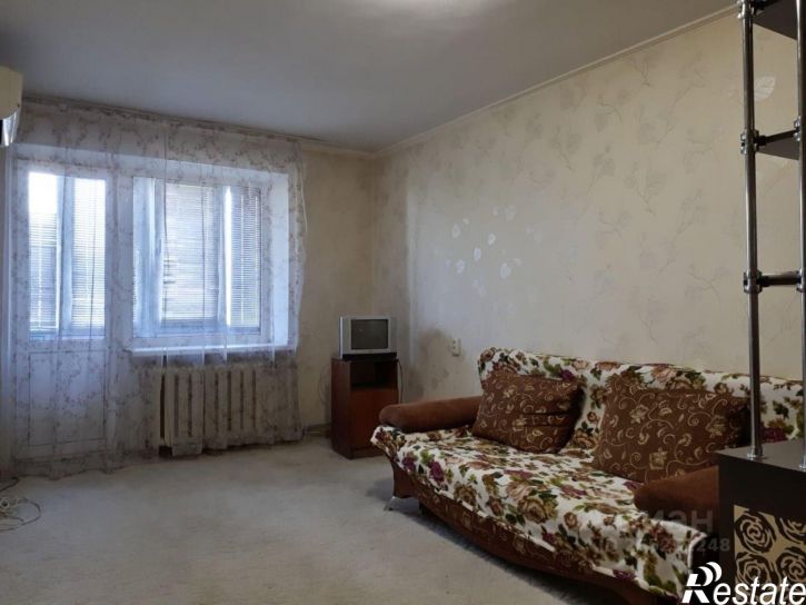 1-комн квартира улица Гагарина, 32,  д. 32