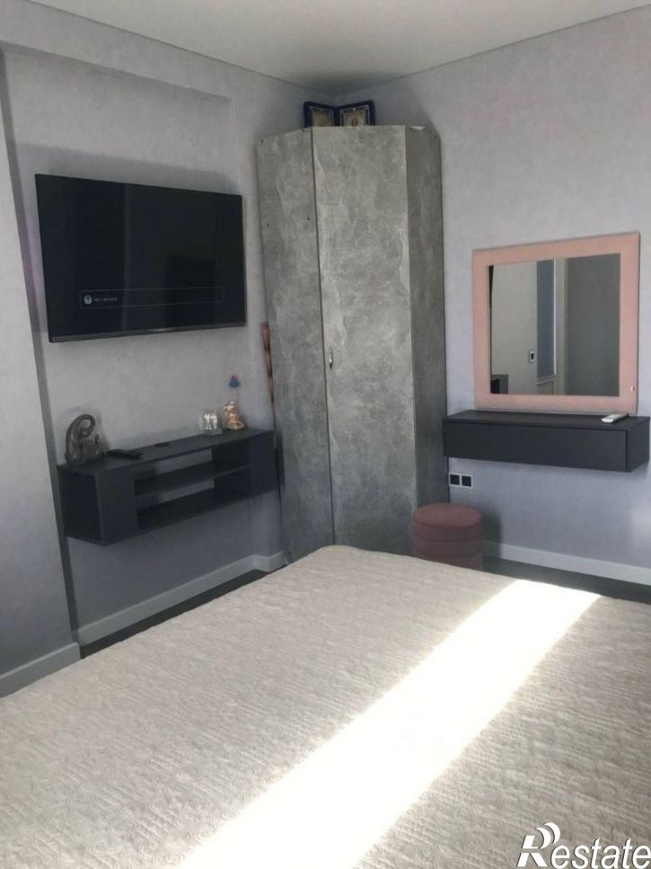 4-комн квартира ул Бородина, 59г,  д. 59г