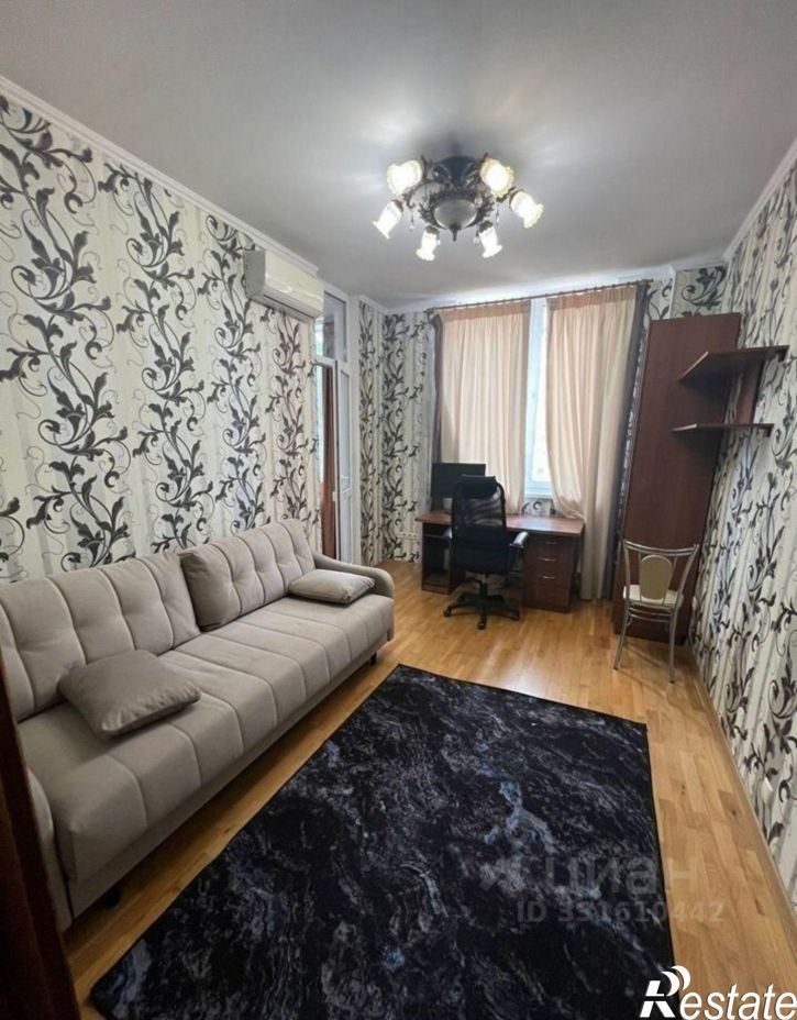 3-комн квартира ул Тренева, 21,  д. 21