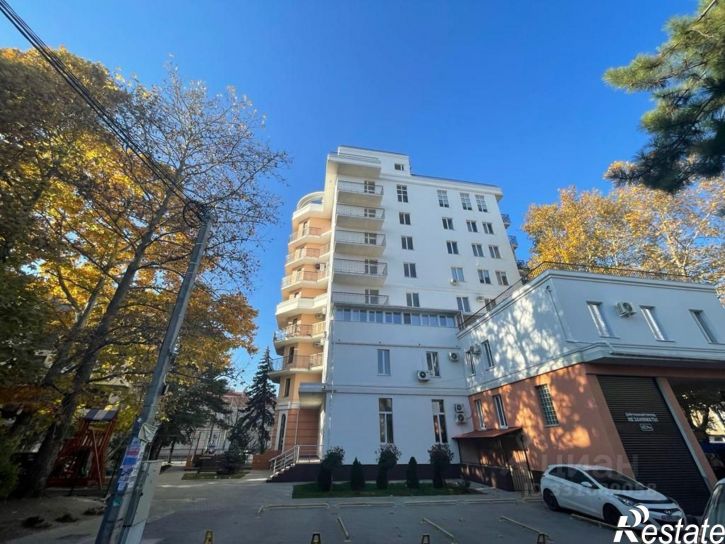 3-комн квартира ул Зои Жильцовой, 1,  д. 1