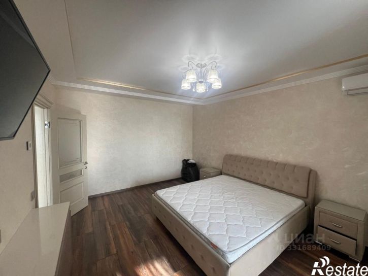 2-комн квартира ул Набережная имени 60-летия СССР, 75М,  д. 75М