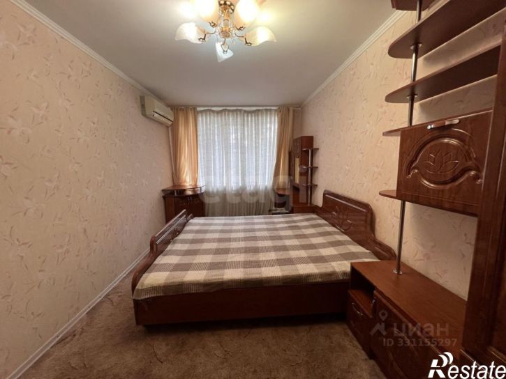 3-комн квартира ул Кечкеметская, 103А,  д. 103А