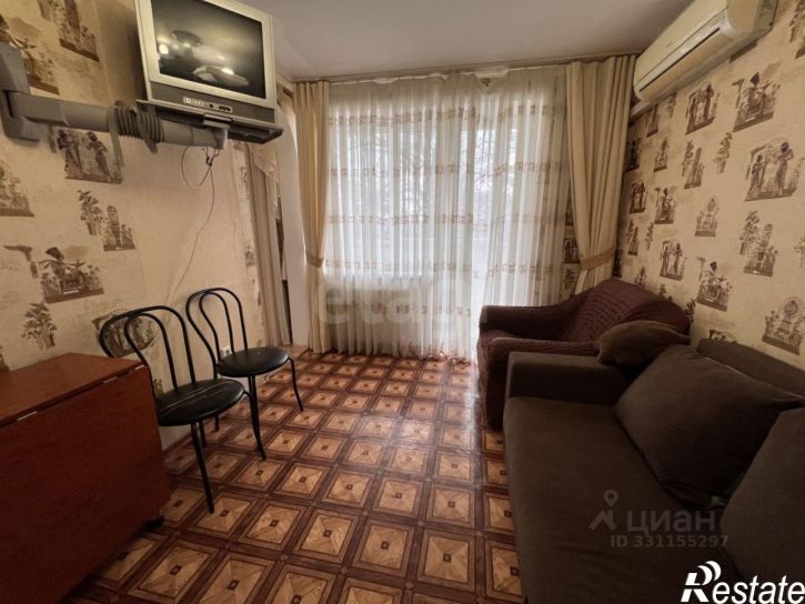 3-комн квартира ул Кечкеметская, 103А,  д. 103А