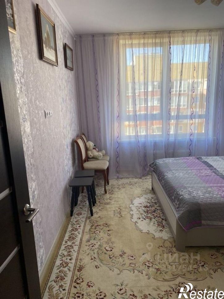2-комн квартира пр-кт Александра Суворова, 3,  д. 3