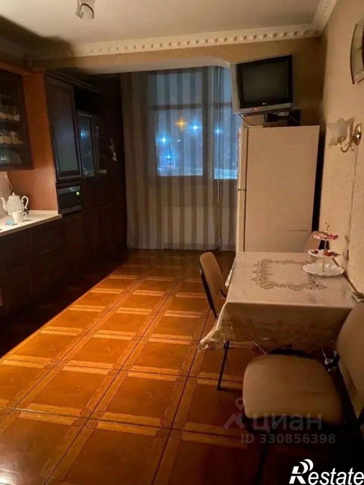 3-комн квартира пр-кт Победы, 336,  д. 336