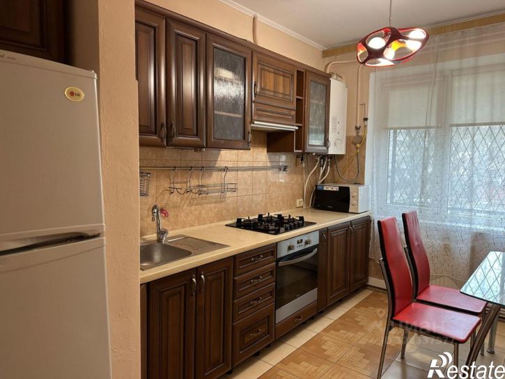 3-комн квартира ул Героев Сталинграда, 11,  д. 11