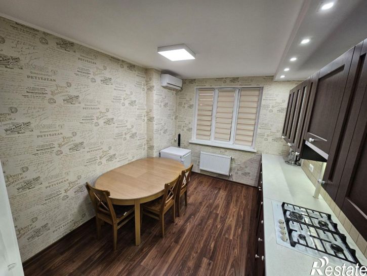 3-комн квартира ул Севастопольская, 43е,  д. 43е