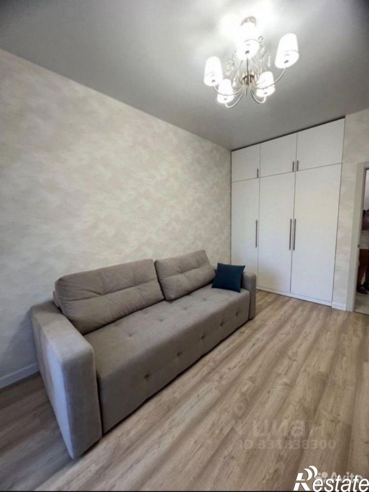 1-комн квартира пр-кт Александра Суворова, 19,  д. 19