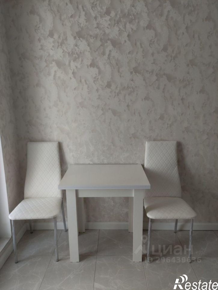 1-комн квартира пр-кт Александра Суворова, 15 9,  д. 15 9,  к. 9