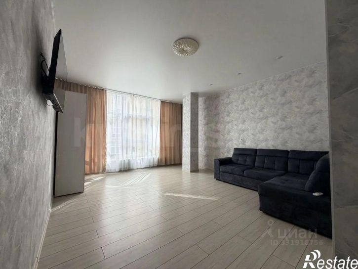 2-комн квартира ул Маршала Советского Союза Буденного С.М., 33,  д. 33