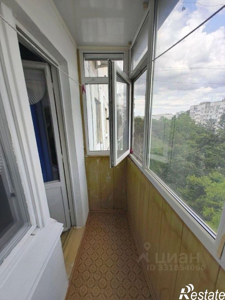 2-комн квартира ул 1 Конной Армии, 33,  д. 33