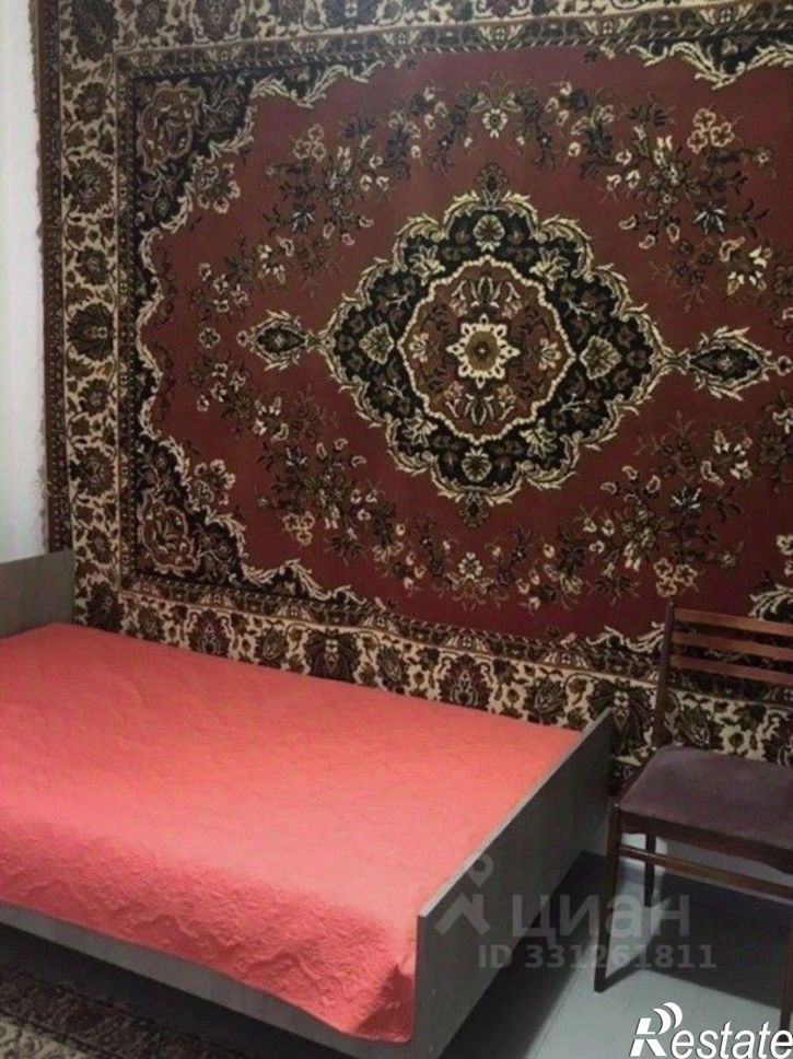 2-комн квартира ул Контр-адмирала Ф.В.Жирова, 12,  д. 12