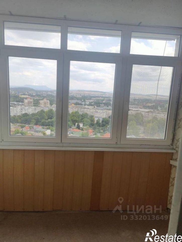 3-комн квартира ул Маршала Жукова, 37,  д. 37