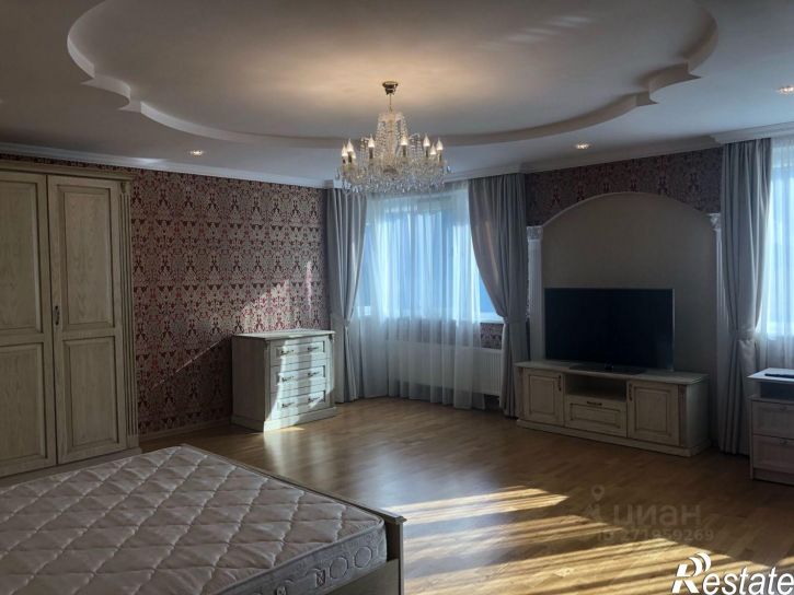 3-комн квартира ул Набережная имени 60-летия СССР, 75и,  д. 75и