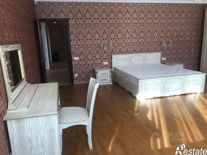 3-комн квартира ул Набережная имени 60-летия СССР, 75и,  д. 75и