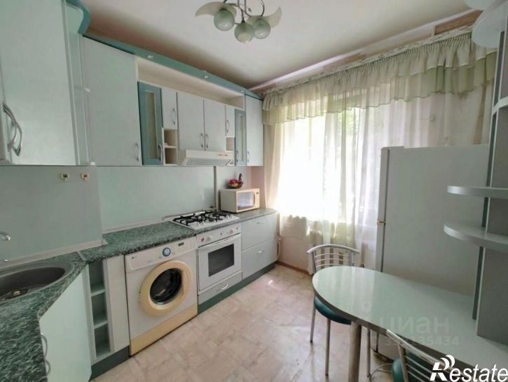 2-комн квартира ул 60 лет Октября, 21,  д. 21