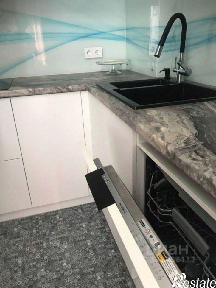 4-комн квартира ул Бородина, 59г,  д. 59г