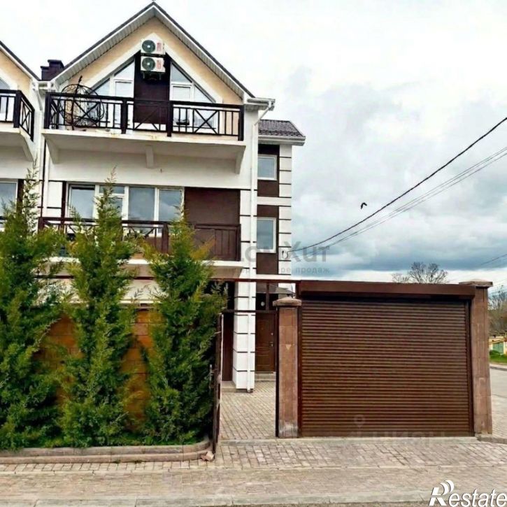 4-комн квартира ул Никанорова, 5,  д. 5