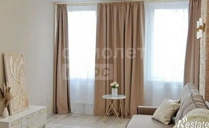 2-комн квартира пр-кт Александра Суворова, 101,  д. 101