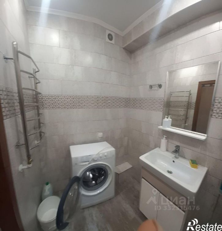 2-комн квартира б-р Ленина, 12а,  д. 12а