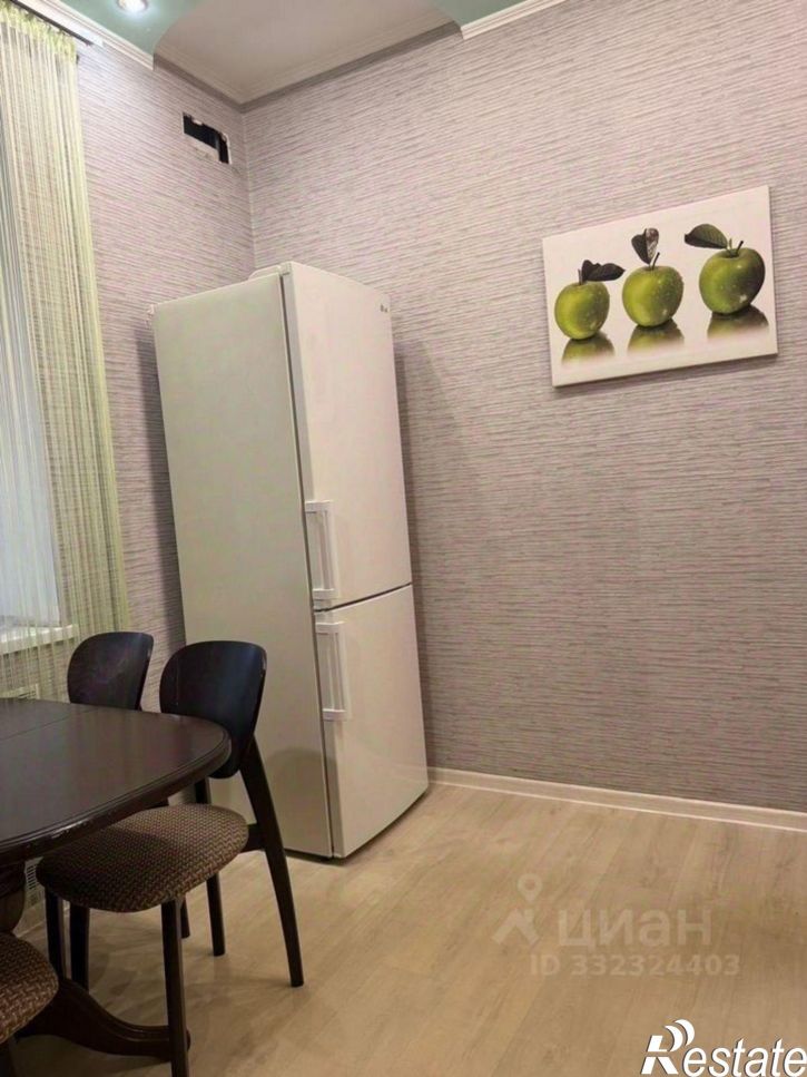 2-комн квартира пр-кт Победы, 38/1,  д. 38/1