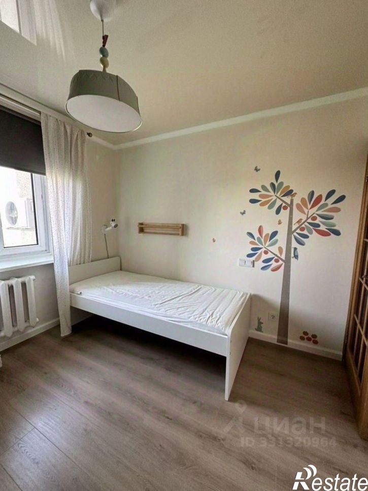 3-комн квартира Тупой пер, 11,  д. 11