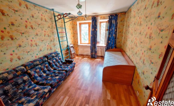 3-комн квартира ул Никанорова, 11,  д. 11