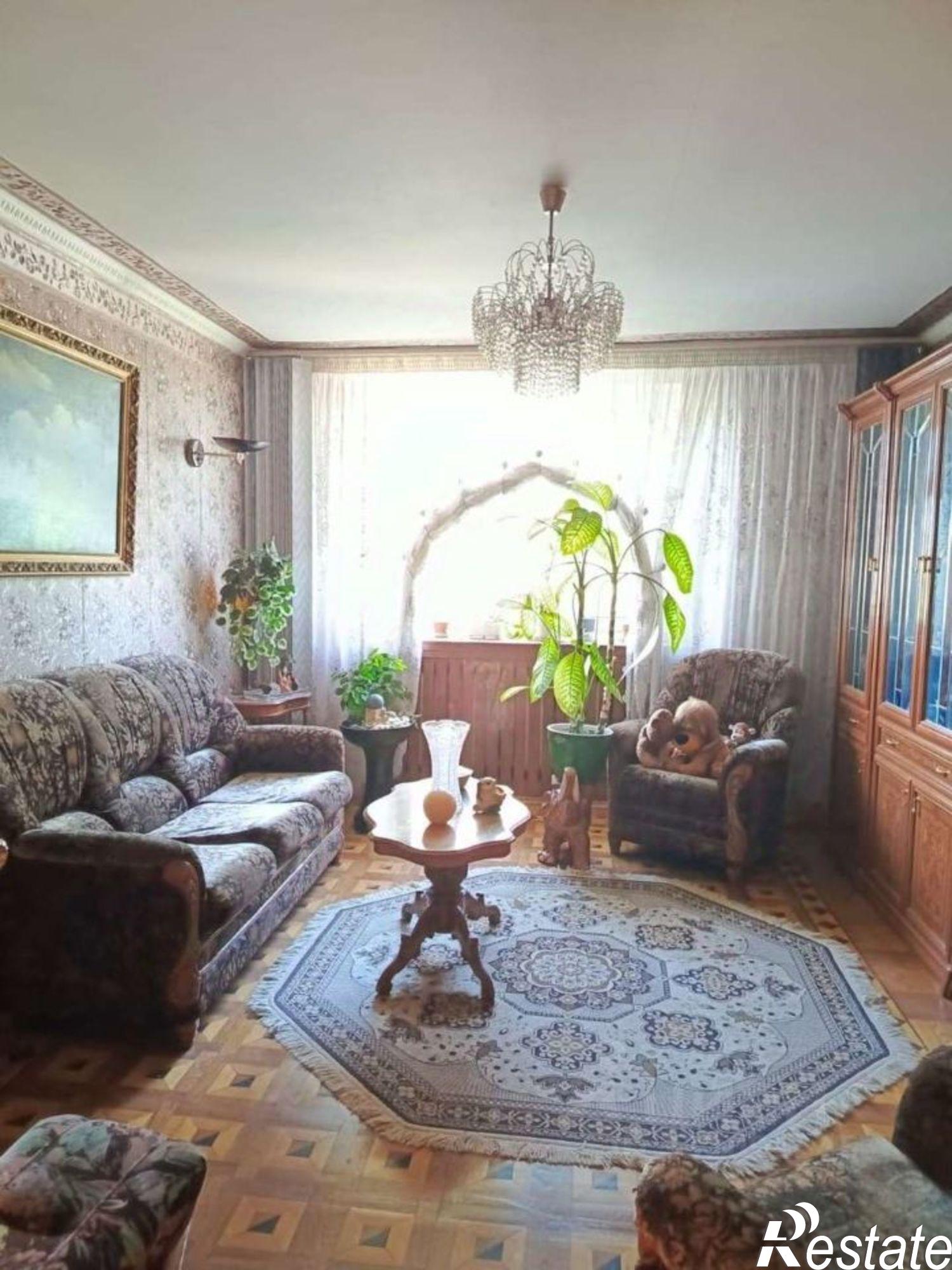 Купить квартиру за 11 000 000 рублей на Тупой пер, 11