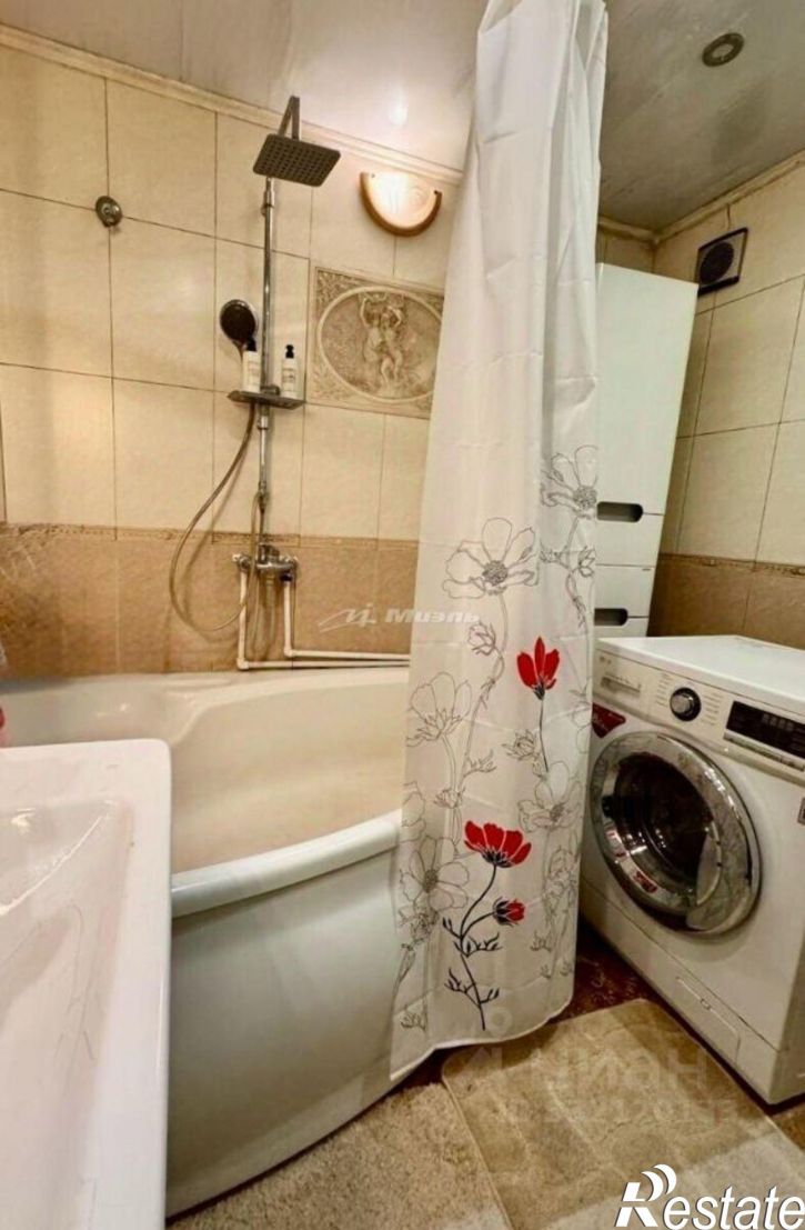 3-комн квартира пр-кт Кирова, 14а,  д. 14а