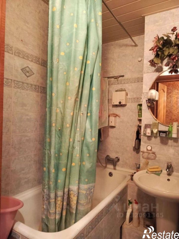 3-комн квартира Тупой пер, 11,  д. 11