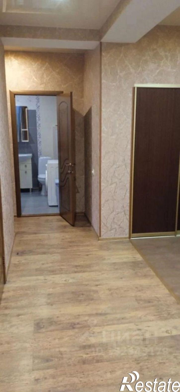 2-комн квартира ул Лизы Чайкиной, 1,  д. 1