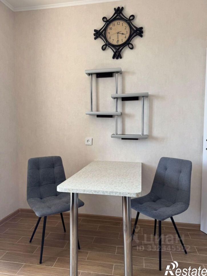 2-комн квартира ул Авдет, 1,  д. 1