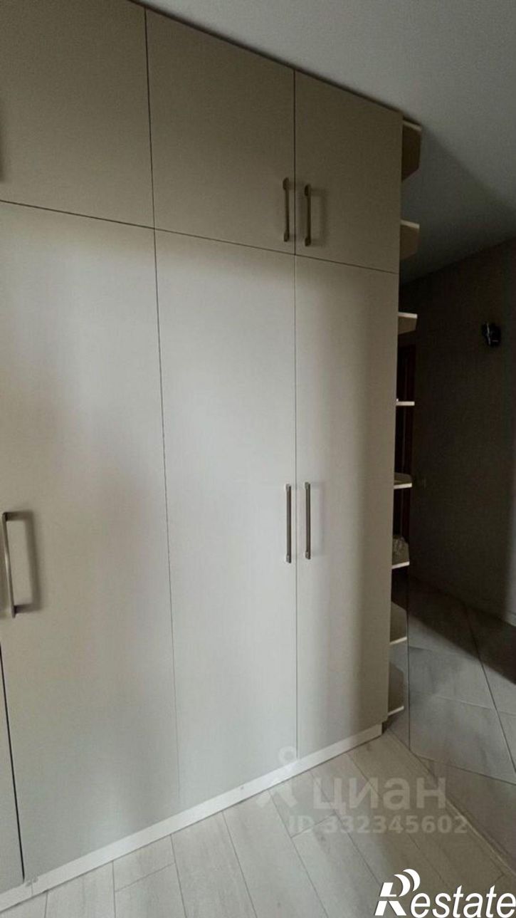 2-комн квартира ул Балаклавская, 73д,  д. 73д