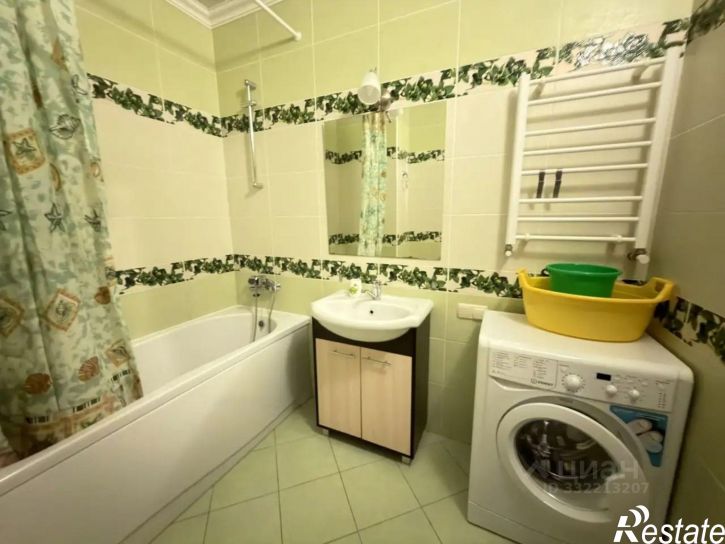 2-комн квартира ул Зои Жильцовой, 4,  д. 4